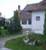Predám 4 izbový rodinný dom v Tôni. Dobrá cena – fotka 2
