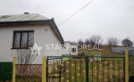 Pozemok a starší dom v Kapušanoch – fotka 3