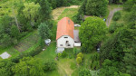 Predám dom s veľkým pozemkom s potokom. – fotka 4